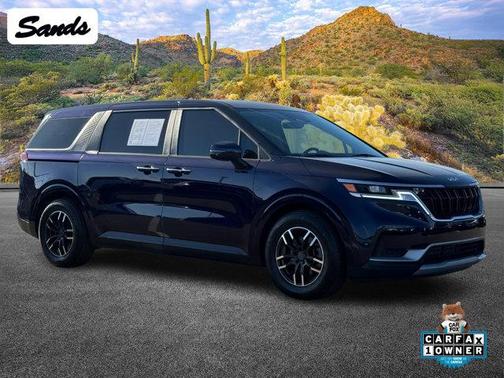 2023 Kia Carnival LX