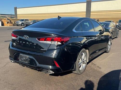 2019 Hyundai SONATA Sport
