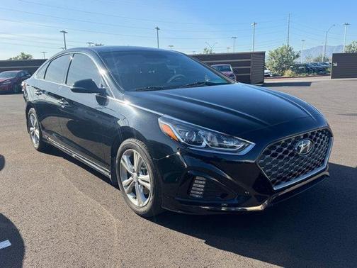 2019 Hyundai SONATA Sport