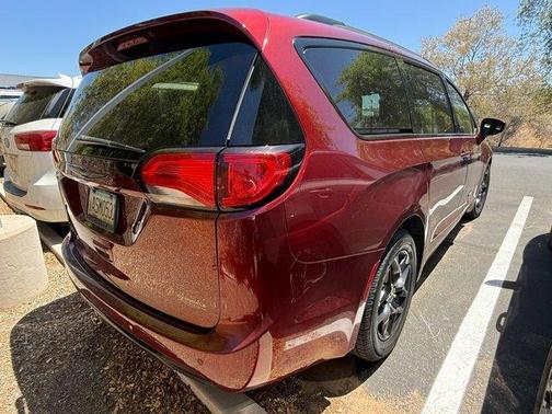 2018 Chrysler Pacifica Touring Plus