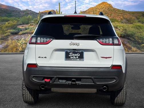 2022 Jeep Cherokee Trailhawk