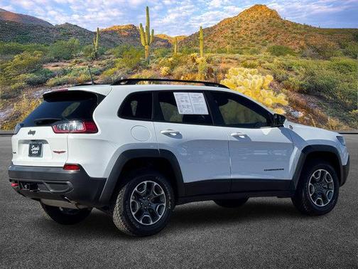 2022 Jeep Cherokee Trailhawk