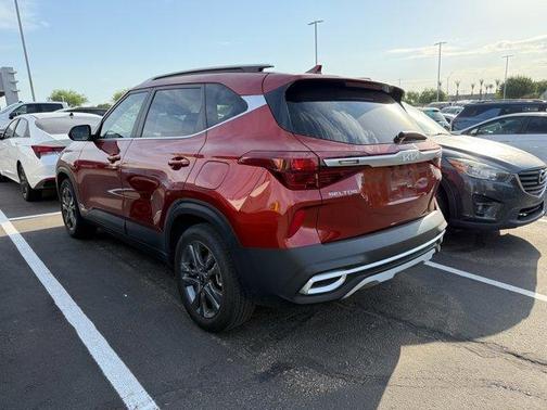 2023 Kia Seltos S