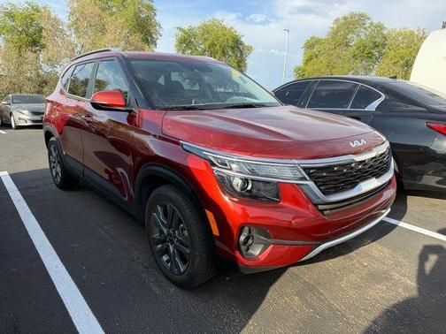 2023 Kia Seltos S