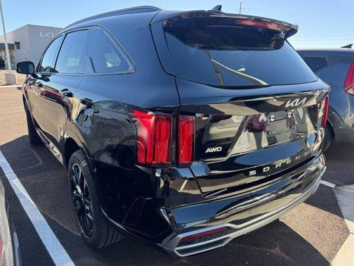 2022 Kia Sorento SX