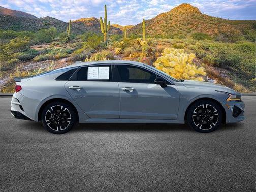 2022 Kia K5 GT-Line
