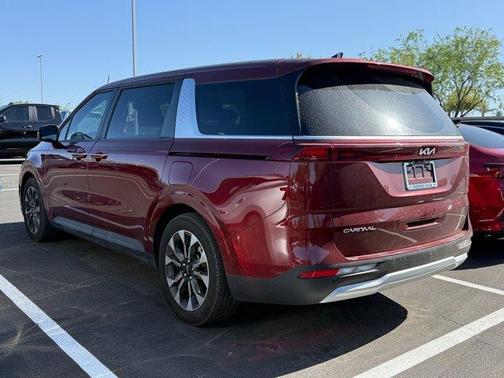 2023 Kia Carnival EX