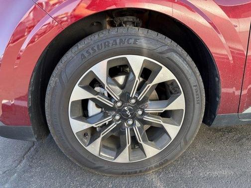 2023 Kia Carnival EX