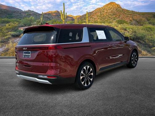 2023 Kia Carnival EX