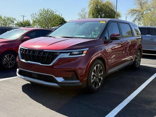 2023 Kia Carnival EX
