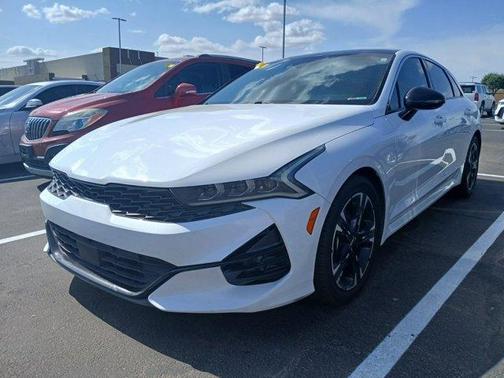 2022 Kia K5 GT-Line