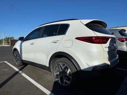 2022 Kia Sportage EX