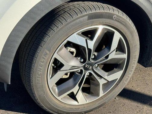 2022 Kia Sportage EX