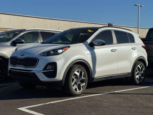 2022 Kia Sportage EX