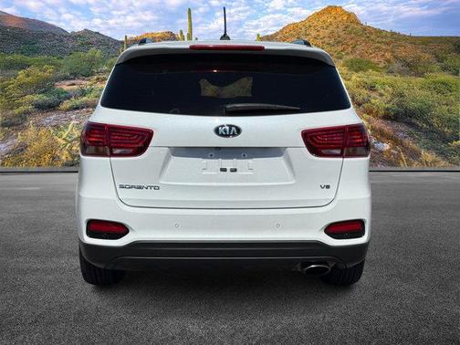 2019 Kia Sorento S