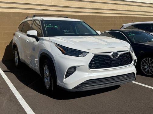 2022 Toyota Highlander L