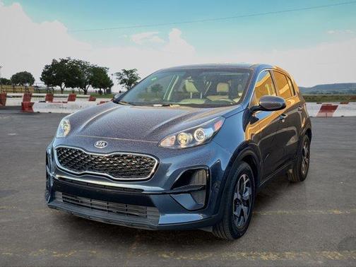 Pacific Blue 2021 Kia Sportage LX