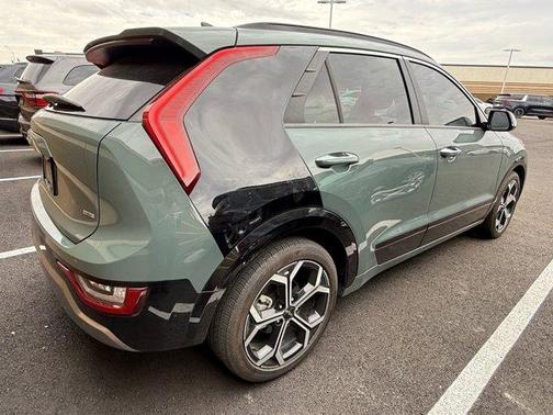 2024 Kia Niro SX Touring