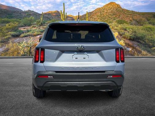 2021 Kia Sorento LX
