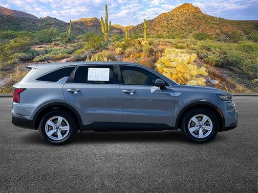 2021 Kia Sorento LX
