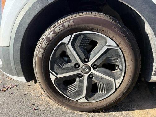 2023 Kia Niro Plug-In Hybrid EX