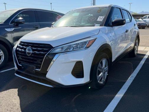 2022 Nissan Kicks S