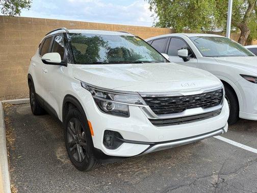 2023 Kia Seltos S