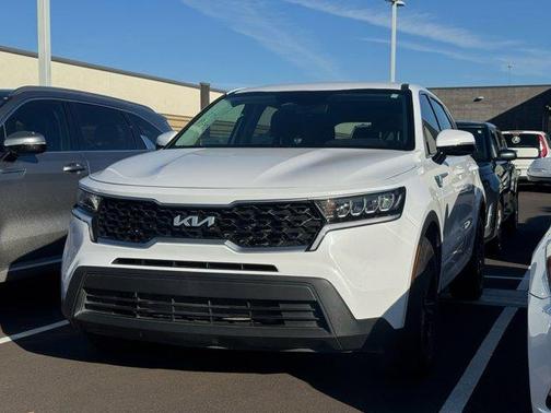 2023 Kia Sorento LX