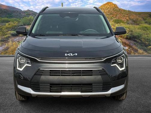 2024 Kia Niro LX
