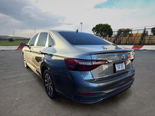 Platinum Gray Metallic 2024 Volkswagen Jetta 1.5T S