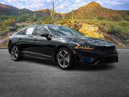 2022 Kia K5 EX