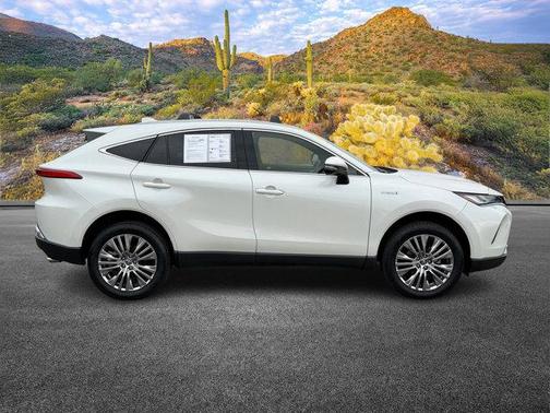 2021 Toyota Venza XLE