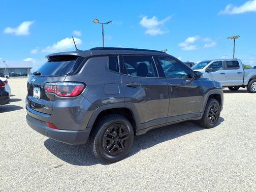 2018 Jeep Compass Sport