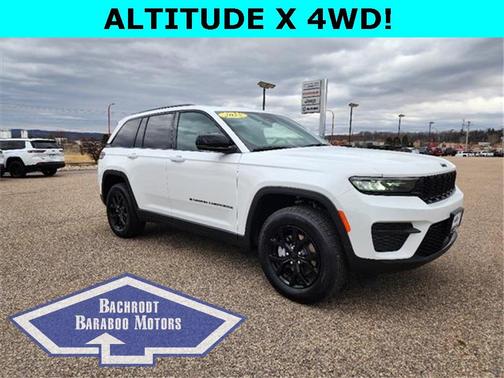 2025 Jeep Grand Cherokee Laredo