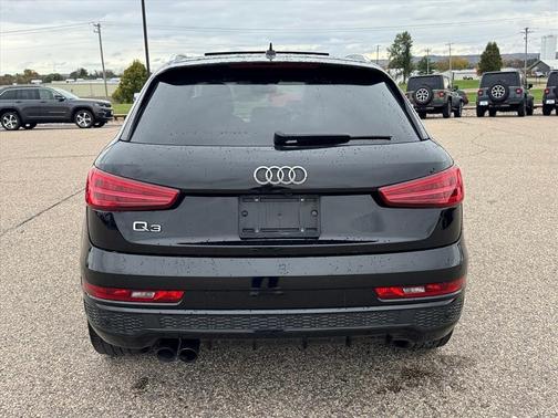2018 Audi Q3 2.0T Sport Premium