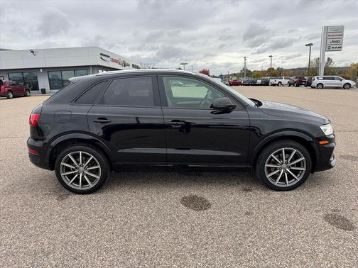 2018 Audi Q3 2.0T Sport Premium