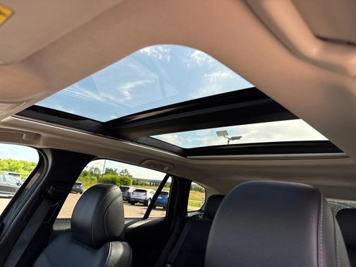 2023 Mazda CX-50 2.5 S Preferred Plus Package