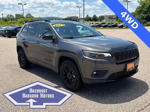 2023 Jeep Cherokee Altitude Lux