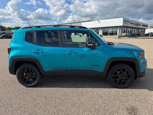 2022 Jeep Renegade Altitude