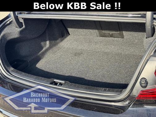 2024 Volvo S60 B5 Plus Dark Theme