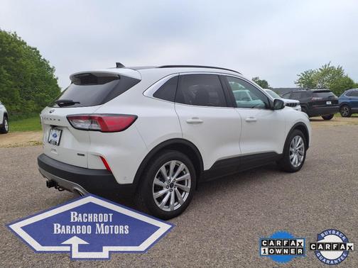 2022 Ford Escape Titanium Hybrid