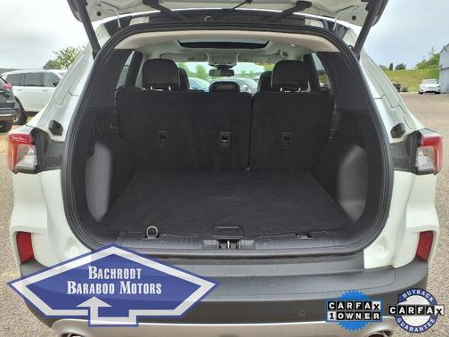 2022 Ford Escape Titanium Hybrid