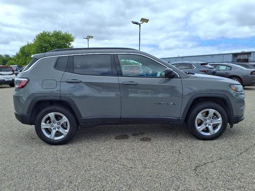 2024 Jeep Compass Latitude