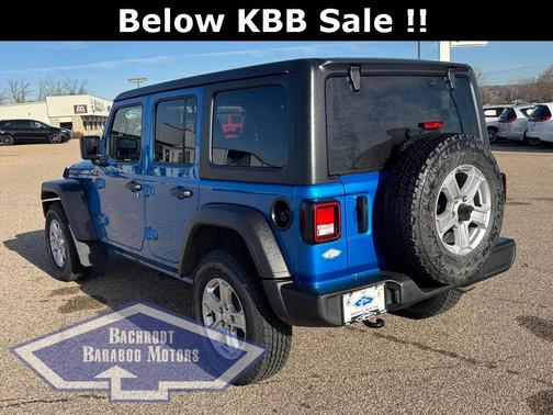 2022 Jeep Wrangler Unlimited Sport RHD