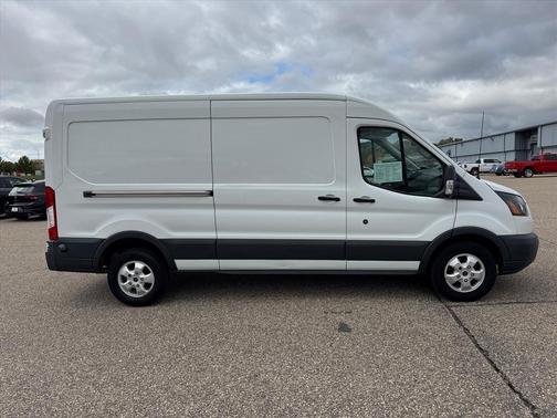 2018 Ford Transit-250 148 WB Medium Roof Cargo