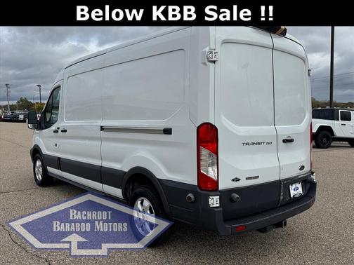 2018 Ford Transit-250 148 WB Medium Roof Cargo