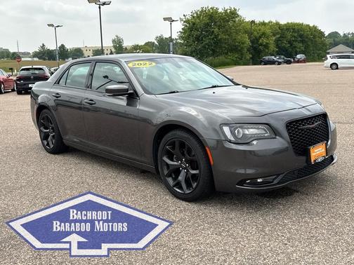 2022 Chrysler 300 S