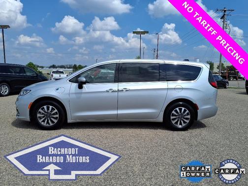 2023 Chrysler Pacifica Hybrid Touring L
