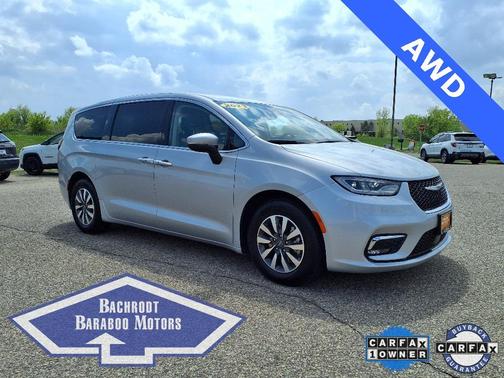 2023 Chrysler Pacifica Hybrid Touring L