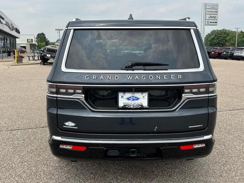 2023 Jeep Grand Wagoneer Series II